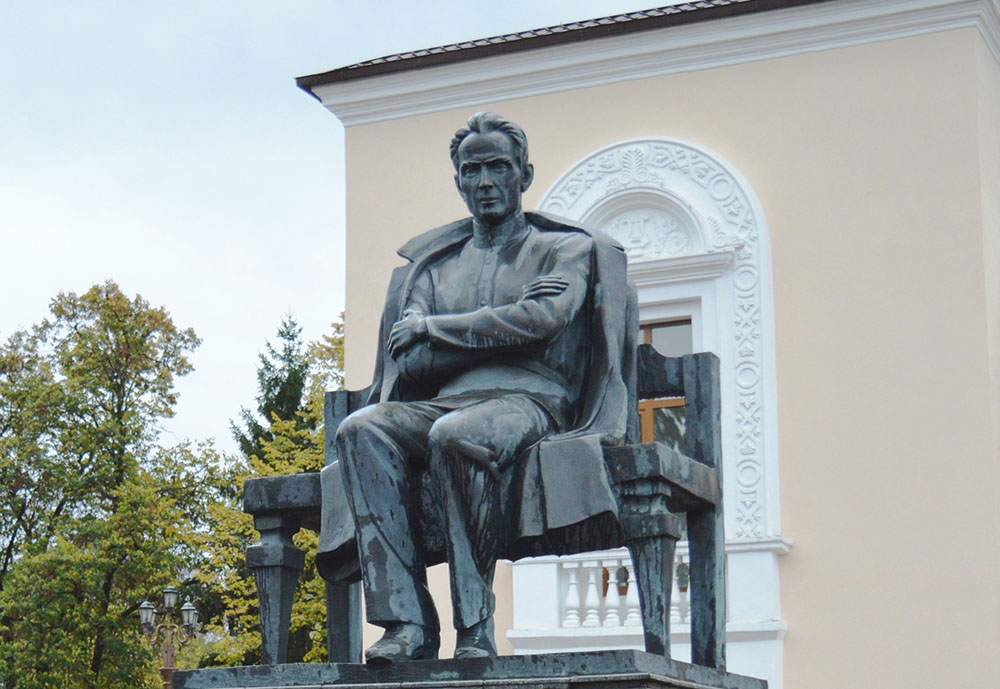 125 лет Али Шогенцукову